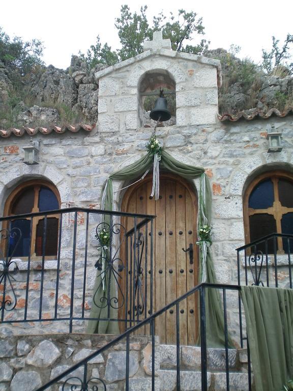 Lalloudes Seaside Accommodation Exo Nimfion Bagian luar foto