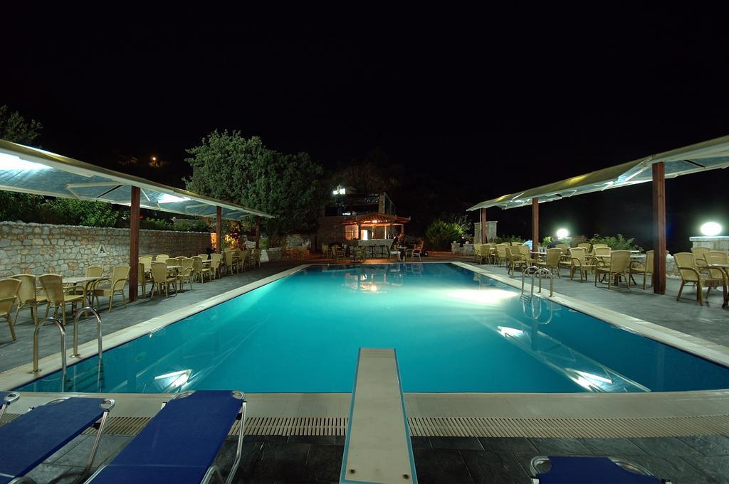 Lalloudes Seaside Accommodation Exo Nimfion Bagian luar foto
