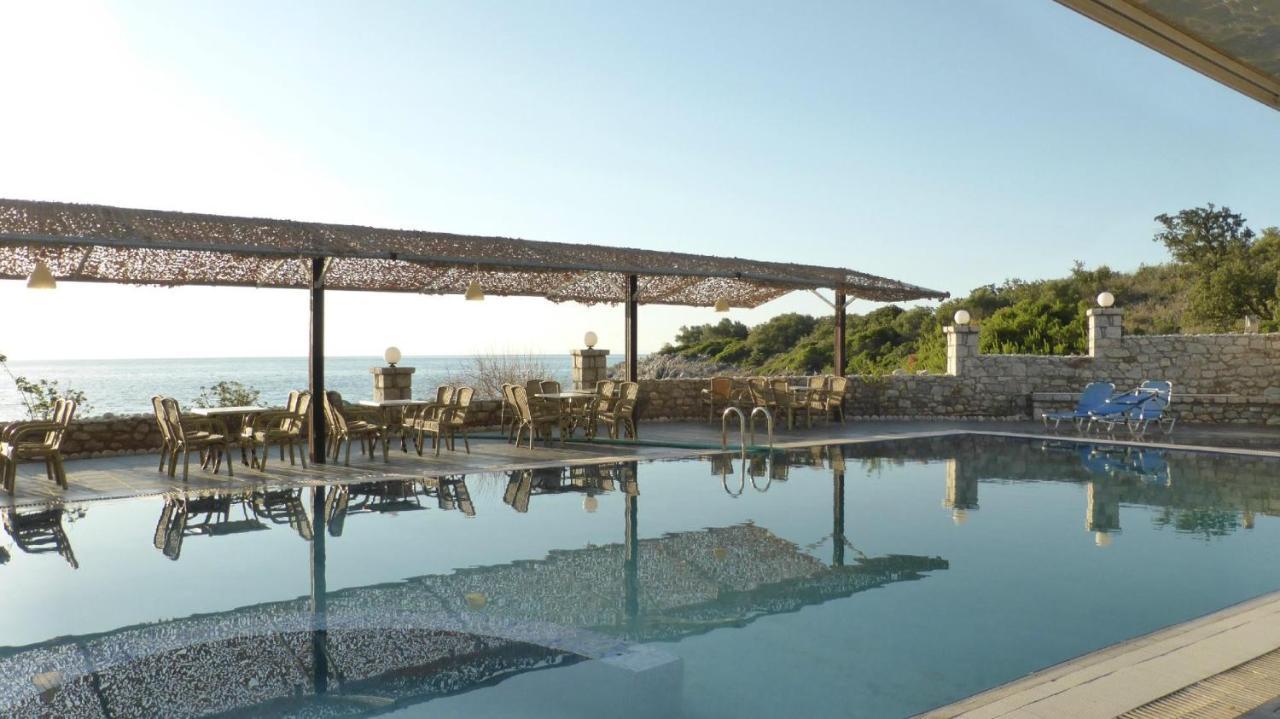 Lalloudes Seaside Accommodation Exo Nimfion Bagian luar foto