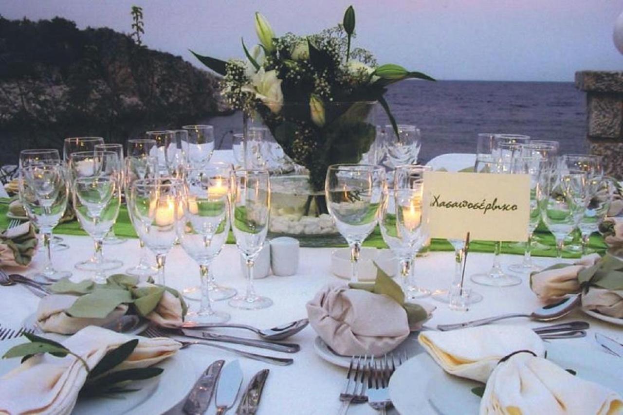 Lalloudes Seaside Accommodation Exo Nimfion Bagian luar foto